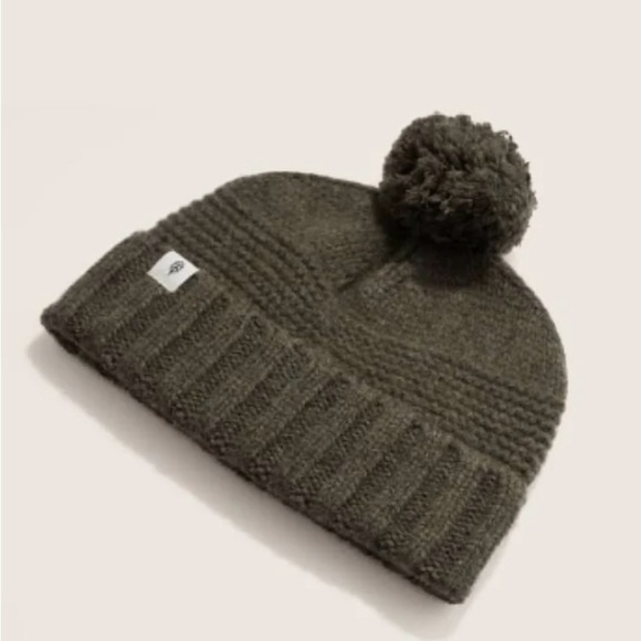 Will + Bear 100% Australian Wool - Tasman Moss Soft Wool Pom Pom Beanie BNWT - Picture 10 of 11